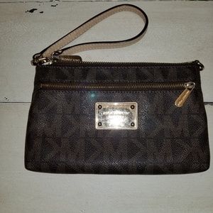 Michael Kors Large Wristlet